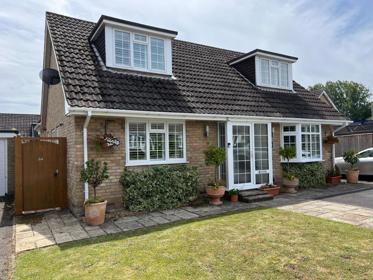 No 64 Bed And Breakfast Lymington Eksteriør bilde